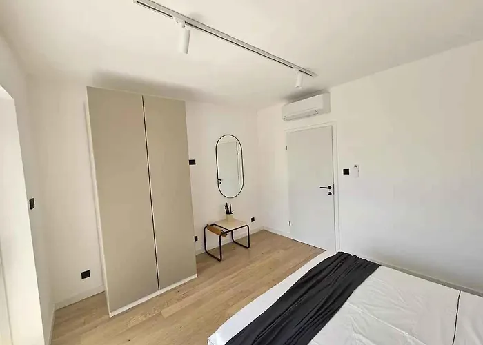 Near In 45030 Apartment